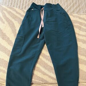 Figs Caribbean blue xs joggers